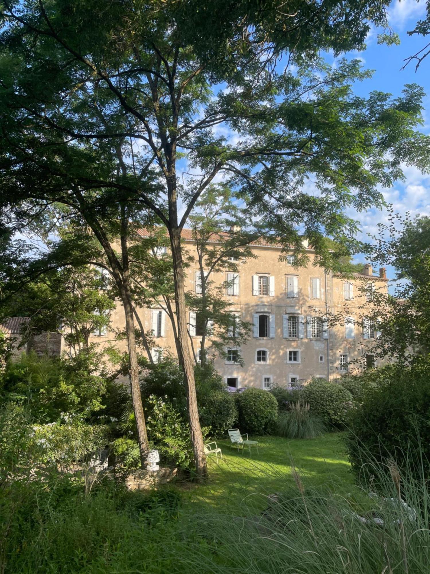 La Manufacture Royale Hotel Montolieu Buitenkant foto